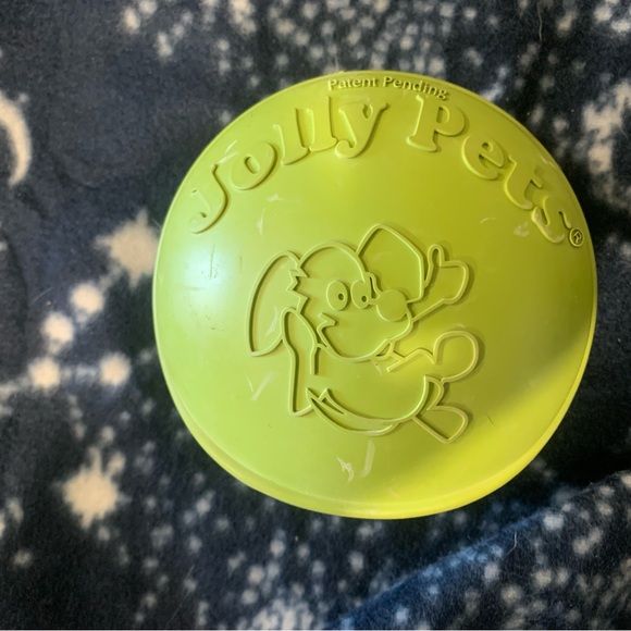 Hyperdog ball launcher and Jolly Pets Monster Mouth treat dispenser. - Picture 4 of 4